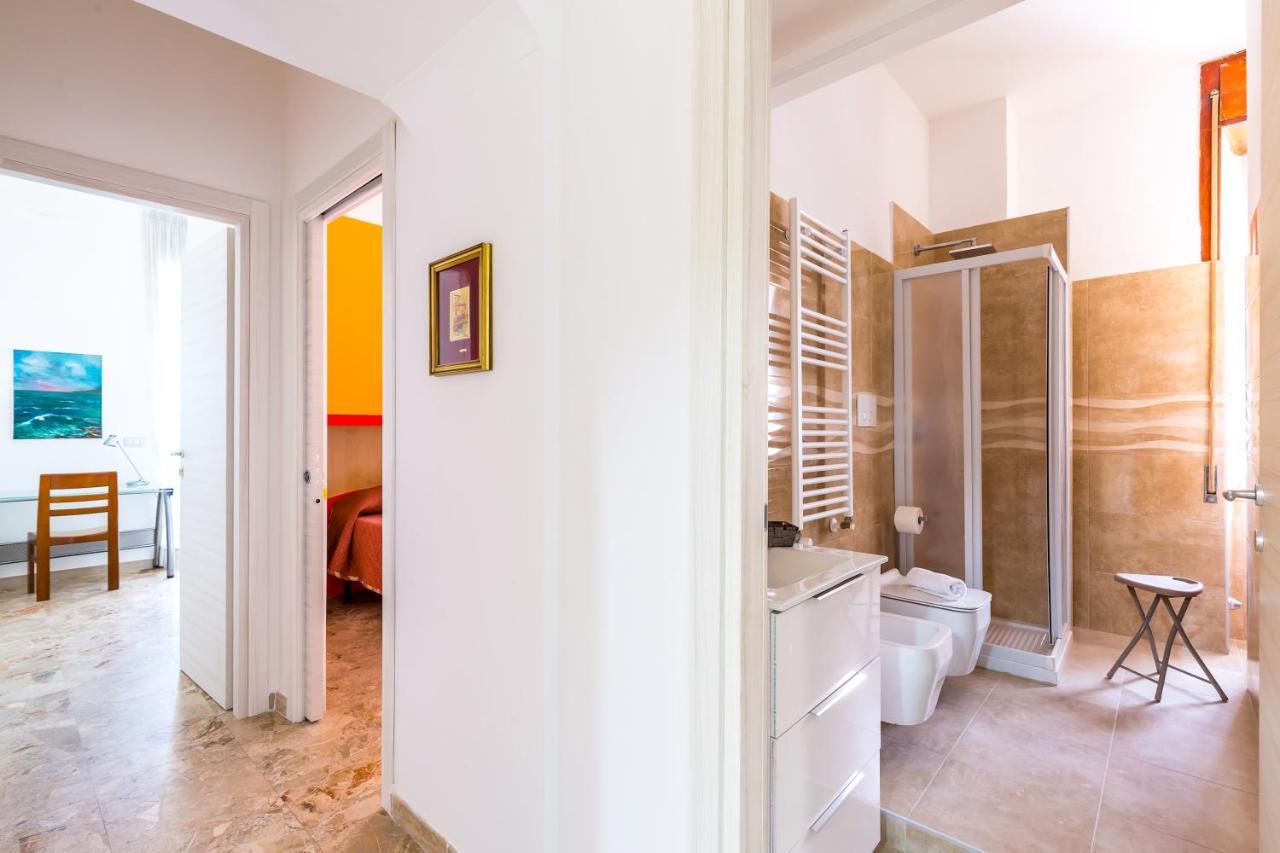 Rione Emanuele III - 4 Bedroom Apartment Naples Exterior photo